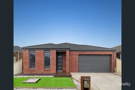 3 Cumberland Dr, Pakenham, VIC 3810