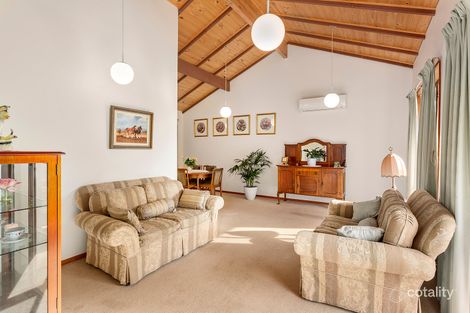 Property photo of 1 Laane Avenue Rosanna VIC 3084