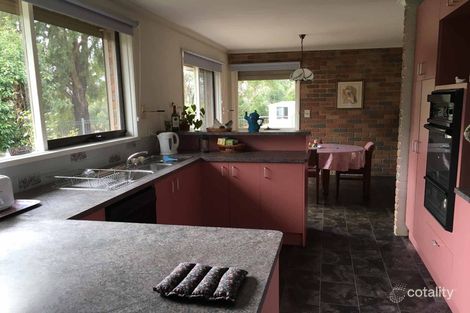 Property photo of 695 Spur Road Clonbinane VIC 3658