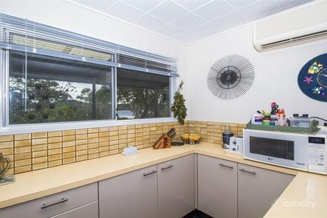 Property photo of 20 Orme Drive Russell Island QLD 4184