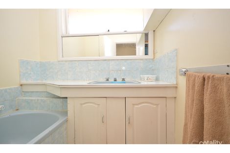 Property photo of 6 Strang Street Hoppers Crossing VIC 3029