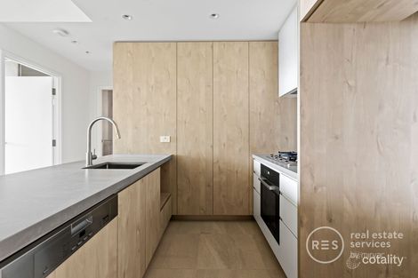 513e/59 Stables Cct, Doncaster, VIC 3108