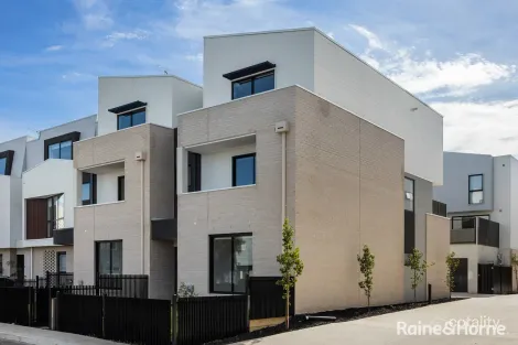 Property photo of 20 Pelican Terrace Williamstown VIC 3016