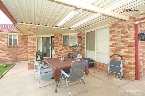 Property photo of 27 Nunkeri Street Glenfield Park NSW 2650