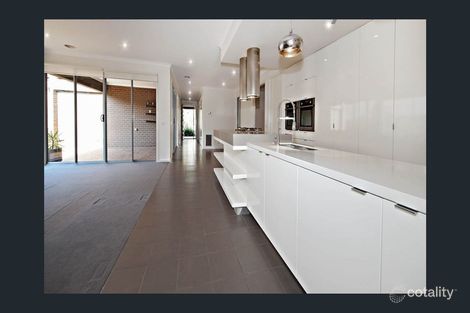 Property photo of 21 De Havilland Circuit Williams Landing VIC 3027