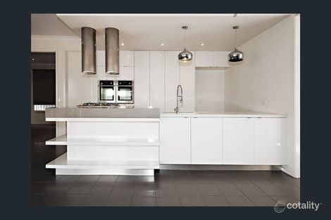 Property photo of 21 De Havilland Circuit Williams Landing VIC 3027