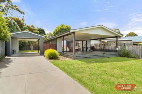 Property photo of 93 Red Rocks Road Cowes VIC 3922