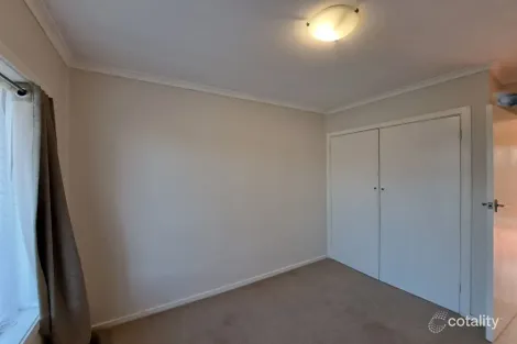 Property photo of 2/610 Prune Street Springdale Heights NSW 2641