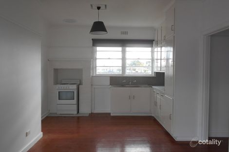 Property photo of 56 Stradbroke Avenue Swan Hill VIC 3585