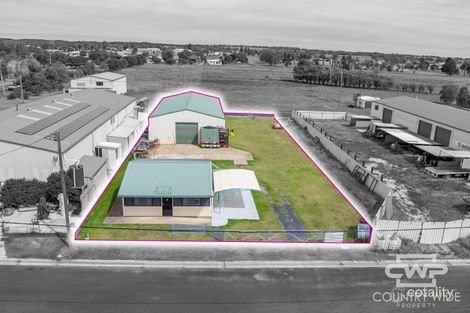 12 CARL BAER CCT, DEEPWATER, NSW 2371