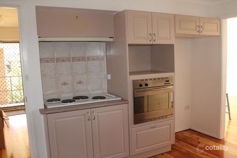 Property photo of 1 Swift Place Ingleburn NSW 2565