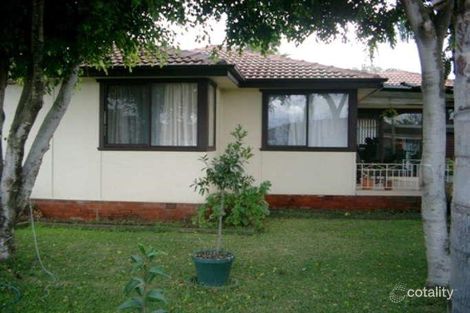 15 Maud St, Fairfield West, NSW 2165