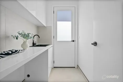 Property photo of 36 Rainbow Street Wollert VIC 3750