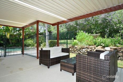 Property photo of 33 Lindfield Road Helensvale QLD 4212