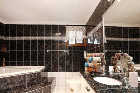 16 Flynn Pl, Bonnyrigg Heights, NSW 2177