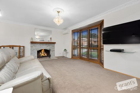 Property photo of 1 Ami Court Berwick VIC 3806