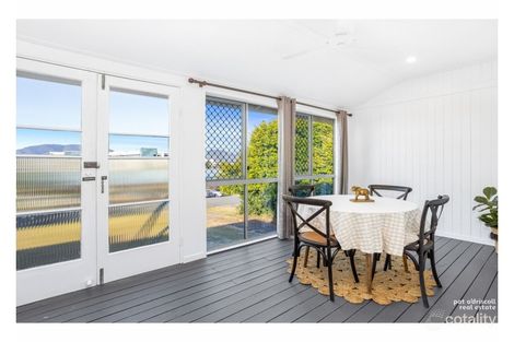 Property photo of 40 Lennox Street The Range QLD 4700