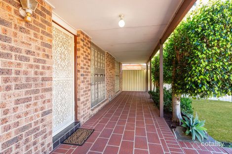 Property photo of 17 Zappia Place Edensor Park NSW 2176