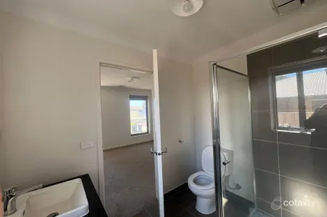 Property photo of 2/54 Packham Street Shepparton VIC 3630