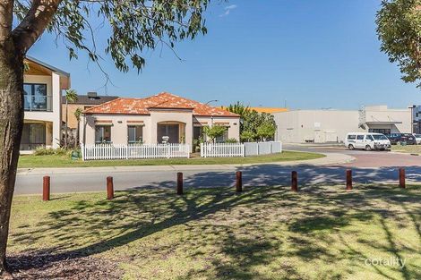 Property photo of 99 Waterperry Drive Canning Vale WA 6155