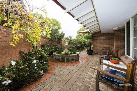 Property photo of 11 Davilak Street Como WA 6152