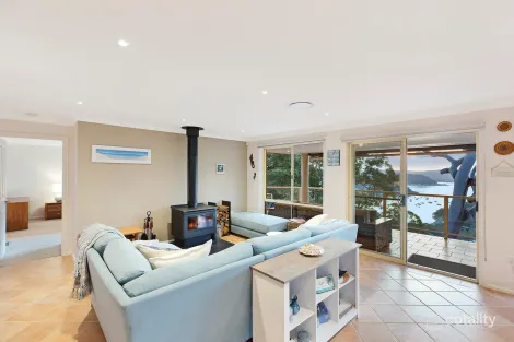 Property photo of 38 Wards Hill Road Killcare Heights NSW 2257