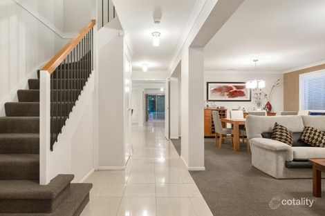 Property photo of 13 Lakeside Drive Sandhurst VIC 3977