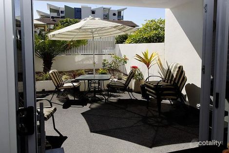 Property photo of 1/1 McNaughton Street Redcliffe QLD 4020