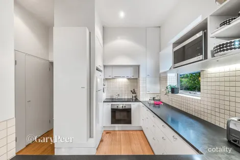 Property photo of 13 Sussex Road Caulfield South VIC 3162