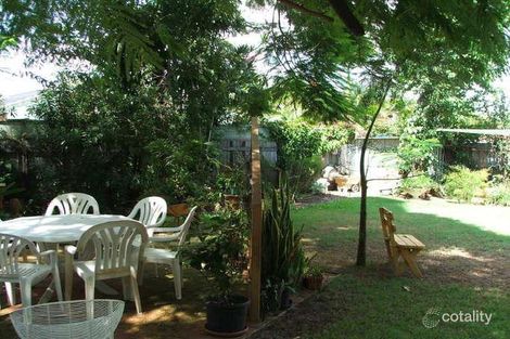 12 Blaxland Ave, Paradise Point, QLD 4216