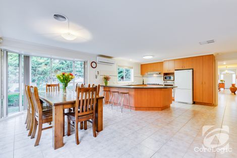 Property photo of 2 Ambridge Grove Sydenham VIC 3037
