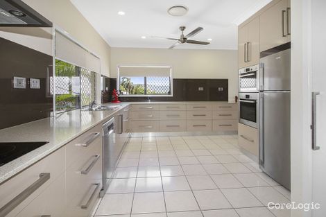 Property photo of 3 Woodmont Place Mooroobool QLD 4870