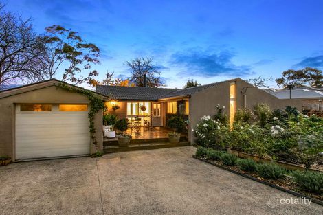 6 Allan St, Berwick, VIC 3806