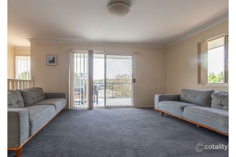 Property photo of 18 Summerfield Place Kenmore QLD 4069