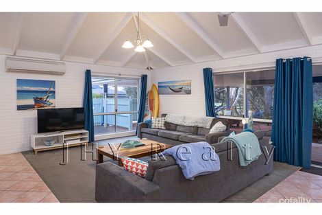 Property photo of 5 Seattle Court Quindalup WA 6281