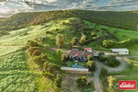 Property photo of 350 Murphy Yetna Road Nanson WA 6532