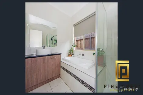 Property photo of 420 Hogans Road Tarneit VIC 3029