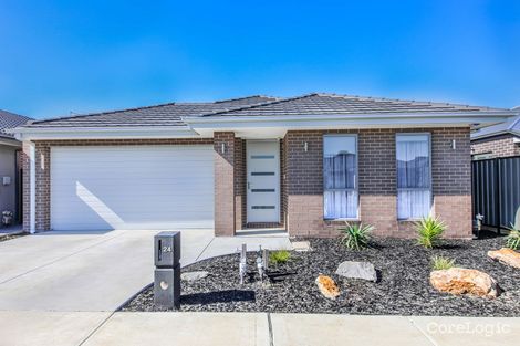 Property photo of 24 Delta Drive Craigieburn VIC 3064