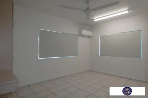 Property photo of 194 Robert Road Bentley Park QLD 4869