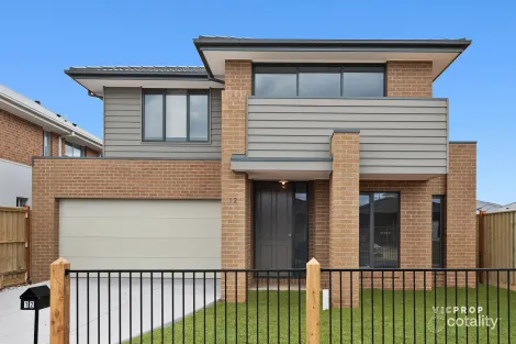 12 Lilypad Way, Rockbank, VIC 3335