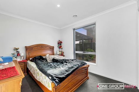 Property photo of 126 Wallara Waters Boulevard Wallan VIC 3756