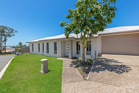 Property photo of 11 Palmerston Place Coomera QLD 4209