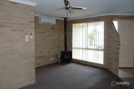 Property photo of 2 Hart Place Castletown WA 6450
