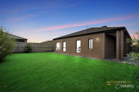 Property photo of 27 Latimer Street Wyndham Vale VIC 3024