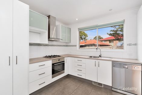Property photo of 4 Oleosa Court Frankston VIC 3199