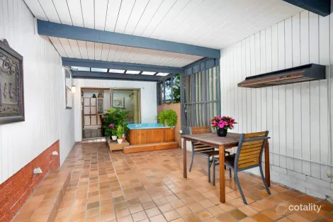 Property photo of 14 Garden Avenue Figtree NSW 2525