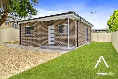 Property photo of 5 Larapinta Crescent St Helens Park NSW 2560