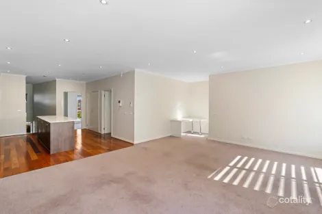Property photo of 36 Salamander Terrace Shepparton VIC 3630