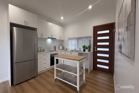 Property photo of 3 Farmer Place St Clair NSW 2759
