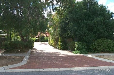 9 Drury St, Willagee, WA 6156